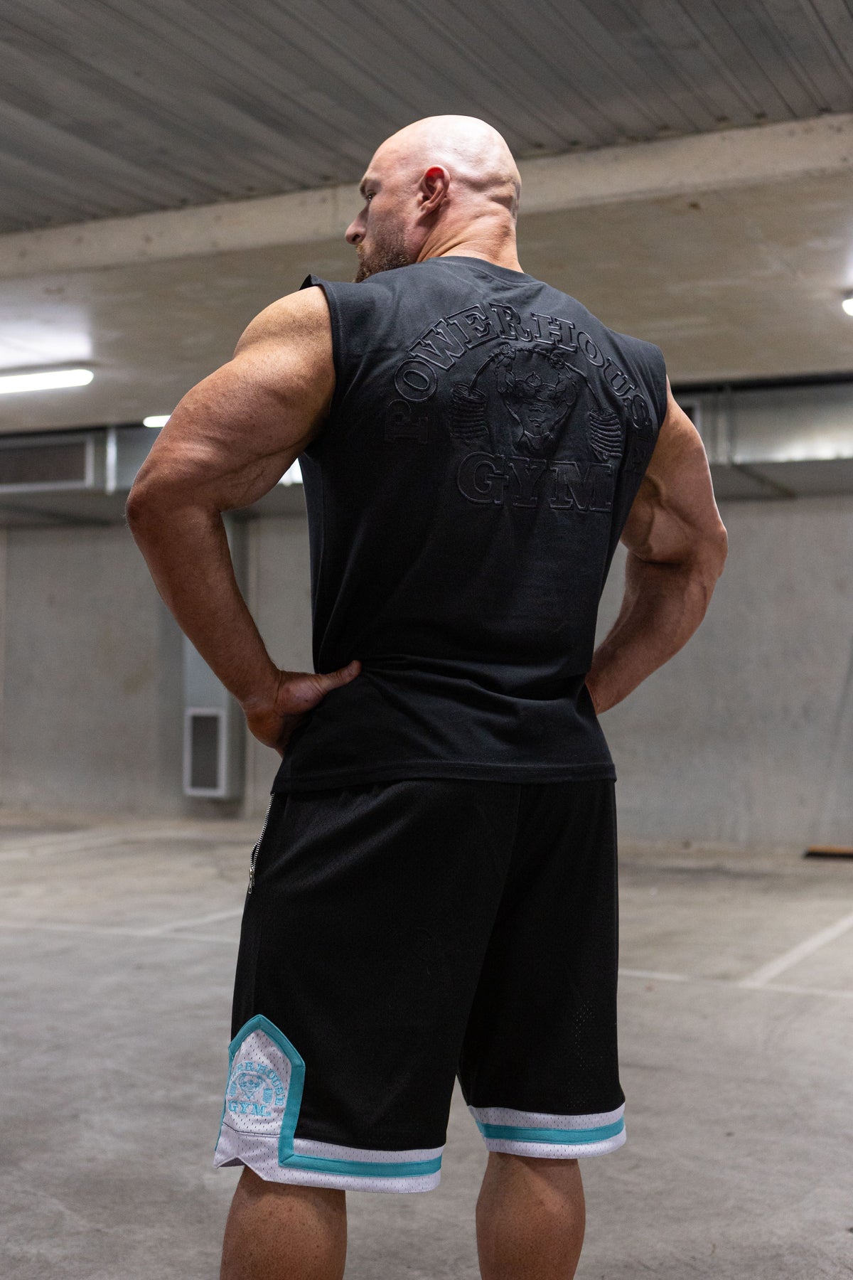 Powerhouse Gym Pro Shop Distressed Tank - Black/ Black