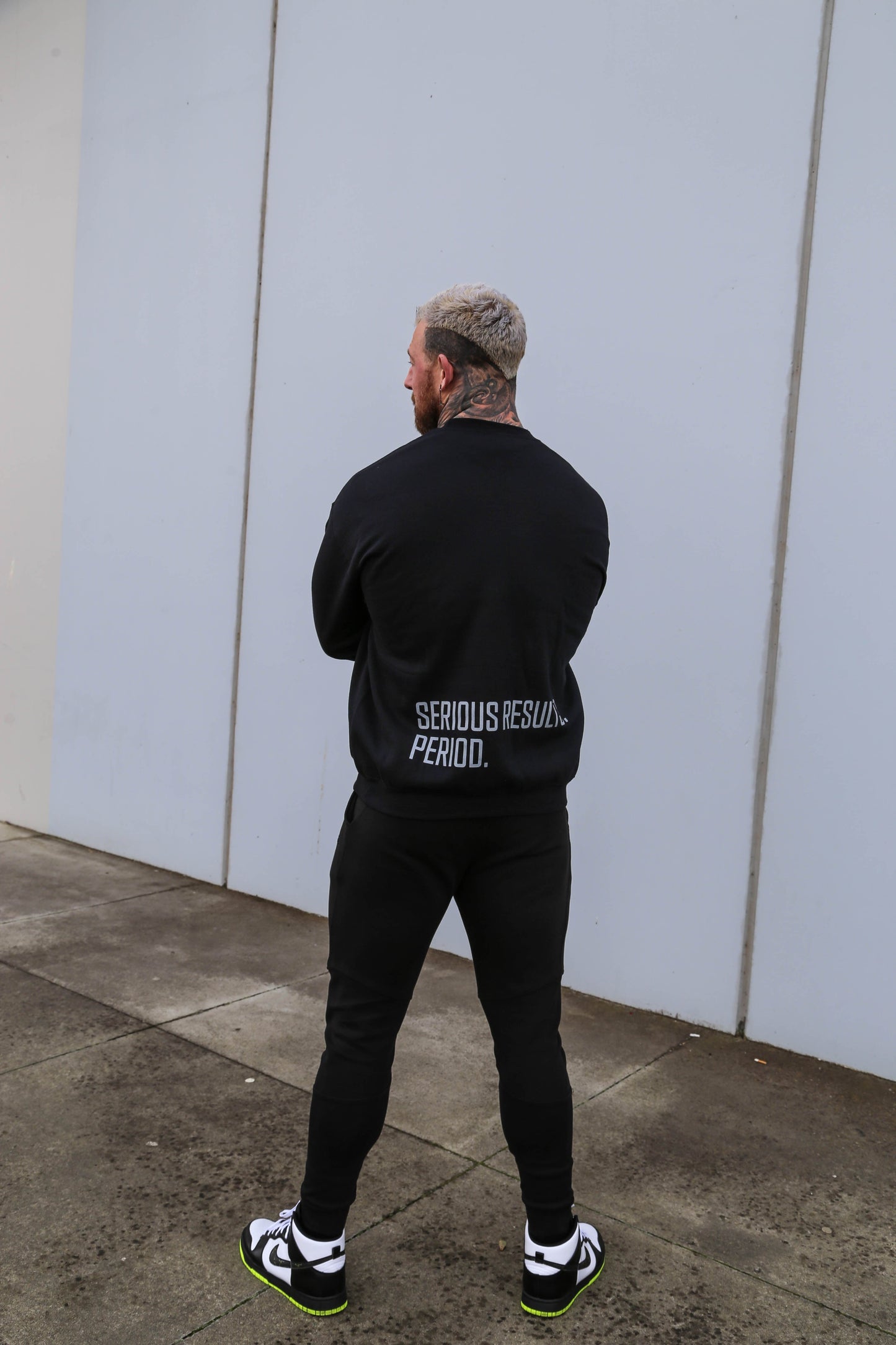 Powerhouse Gym Pro Shop Crewneck Black/White Text/Silver/Silver Man