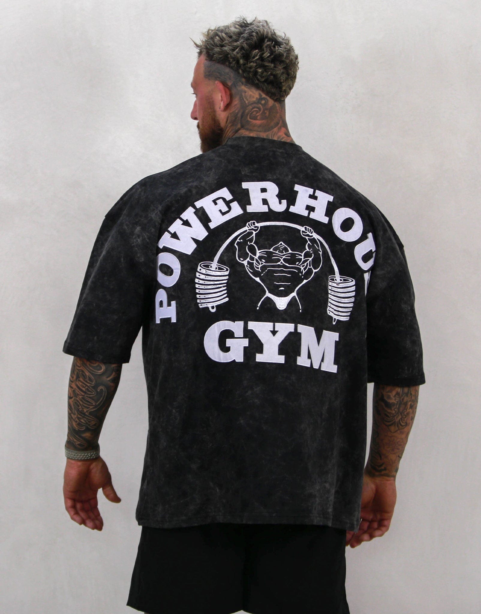 Powerhouse Gym Pro Shop Distressed O/S T-Shirt - Black